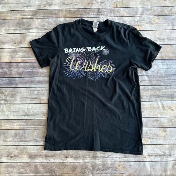 Etsy Graphic Tee Disney Fireworks Bring Back Wishes Small T-Shirt Black Top - Picture 5 of 9